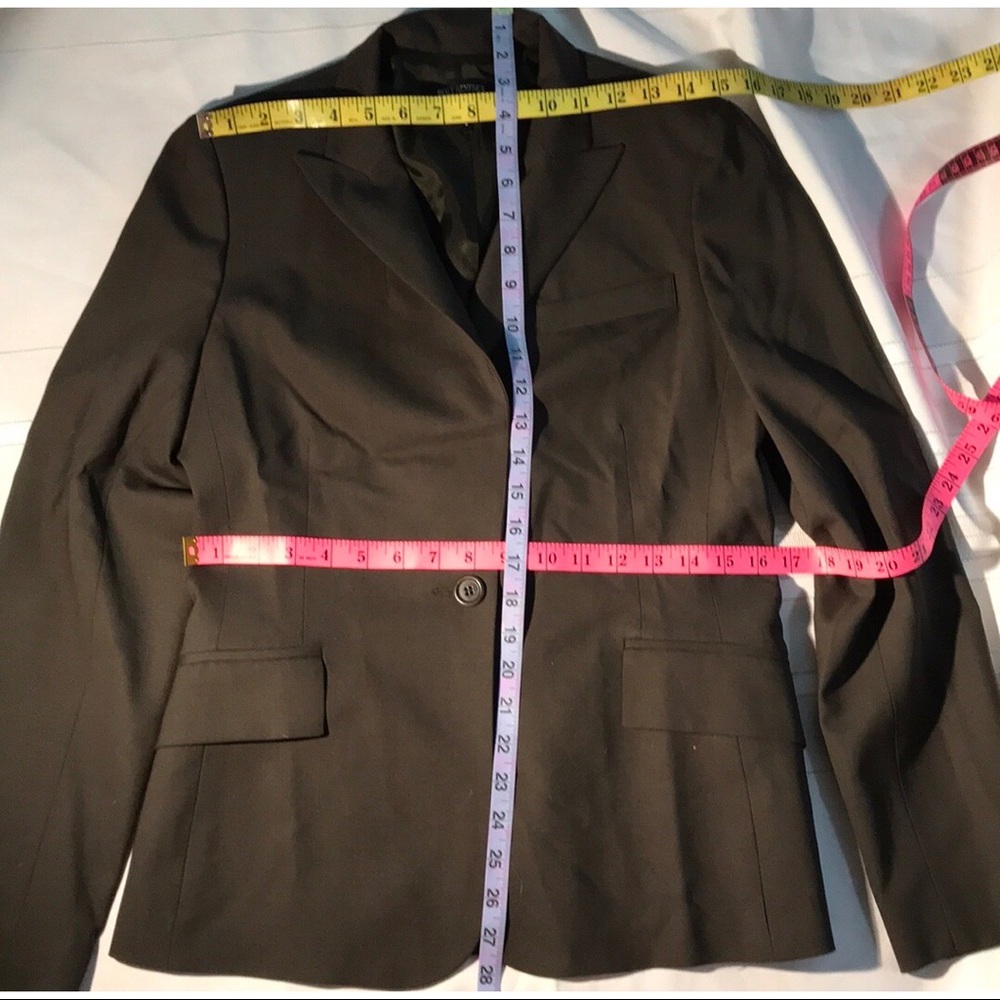 👜HOLT RENFREW Blazer👜 - Picture 10 of 10